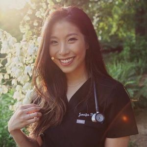 Meet your Posher, Jennifer